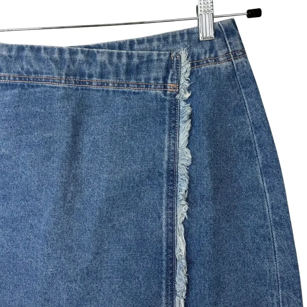 NEW Natural Life Denim Wrap Style Crossover Frayed Hem Cotton Mini Skirt Medium